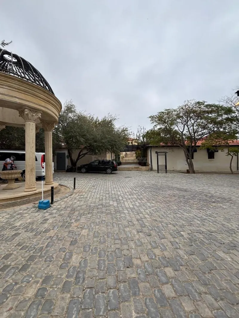 Satılır 2 otaqlı Mənzil Köhnə tikili 50 m² Səbail r. - şəkil 13