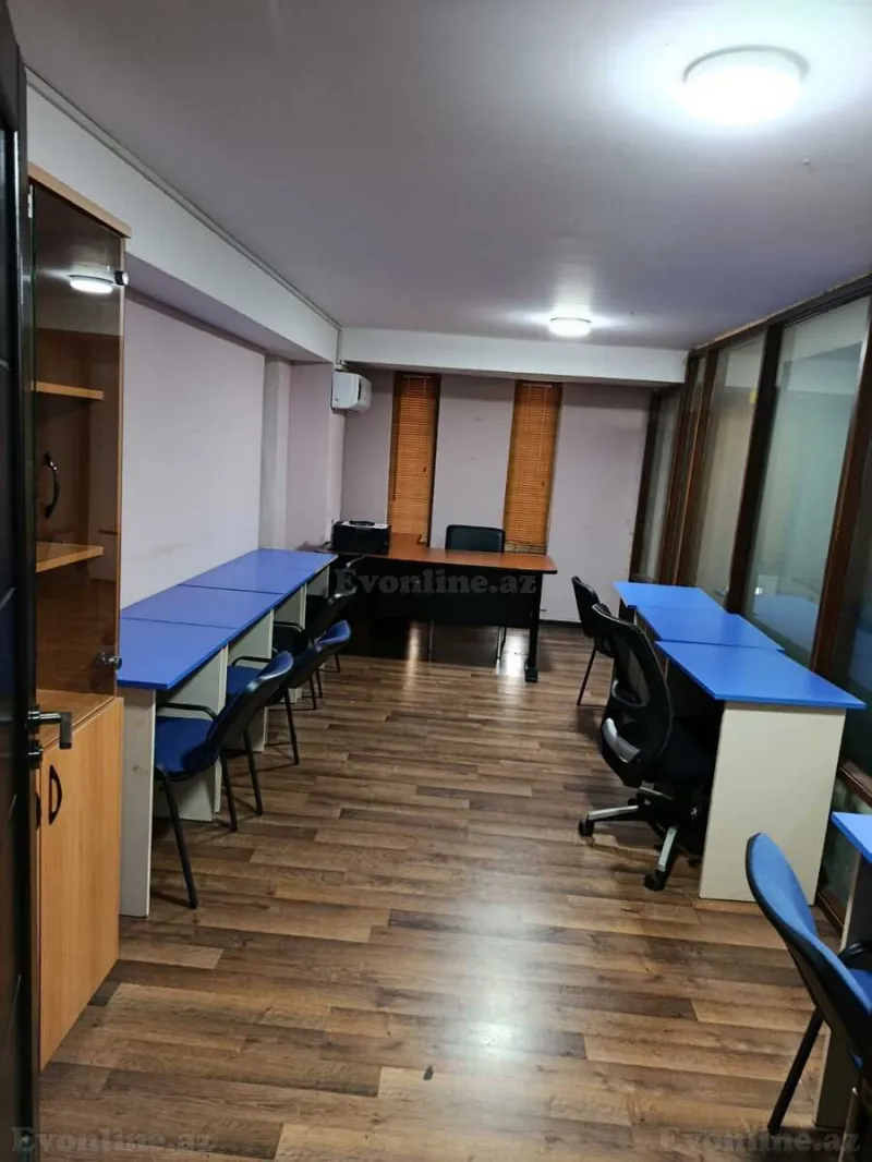 Kirayə verilir Ofis 250 m² Nərimanov r. - şəkil 3