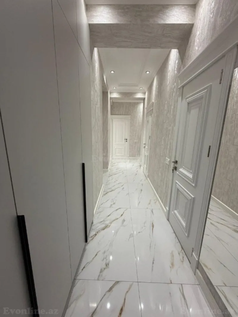 Satılır 2 otaqlı Mənzil Yeni tikili 95 m² 3-cü mikrorayon - şəkil 11