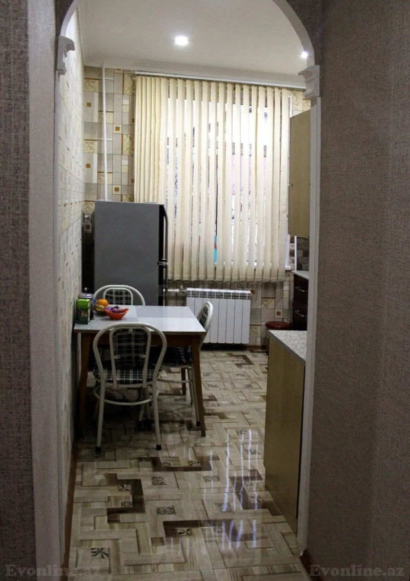 Kirayə verilir 2 otaqlı Mənzil Köhnə tikili 60 m² 28 May m. - şəkil 7