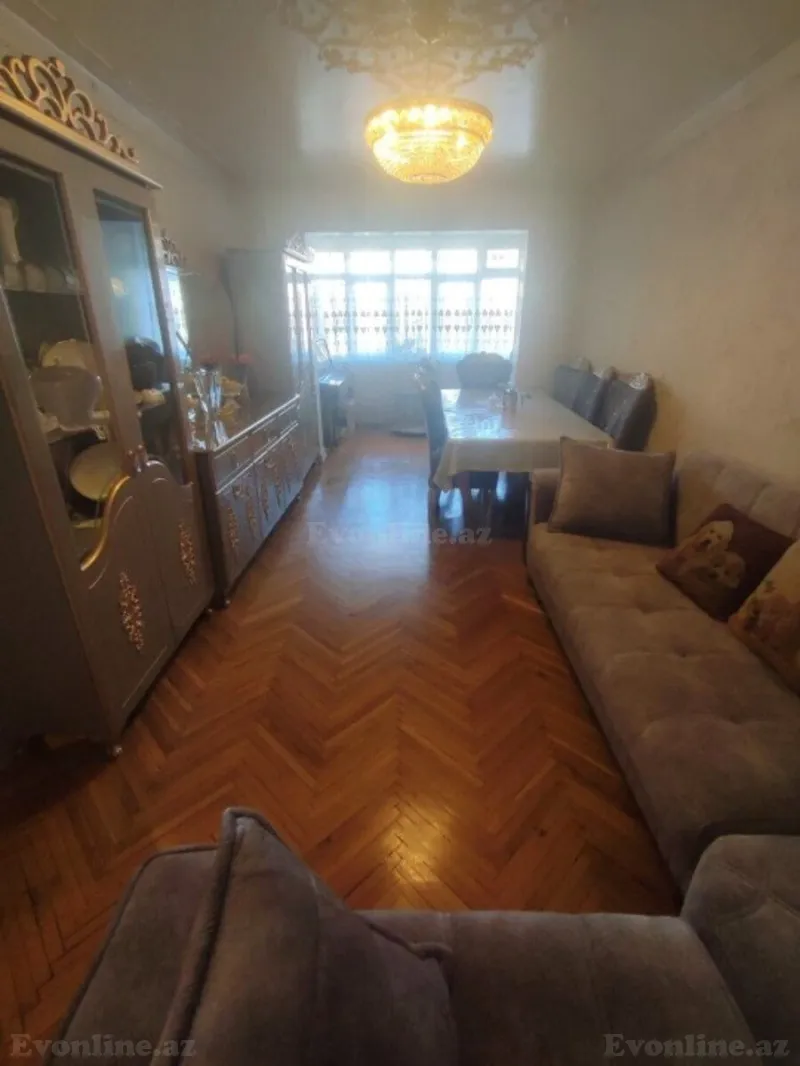 4 otaqlı Mənzil 105 m² Xalqlar Dostluğu m. Satılır