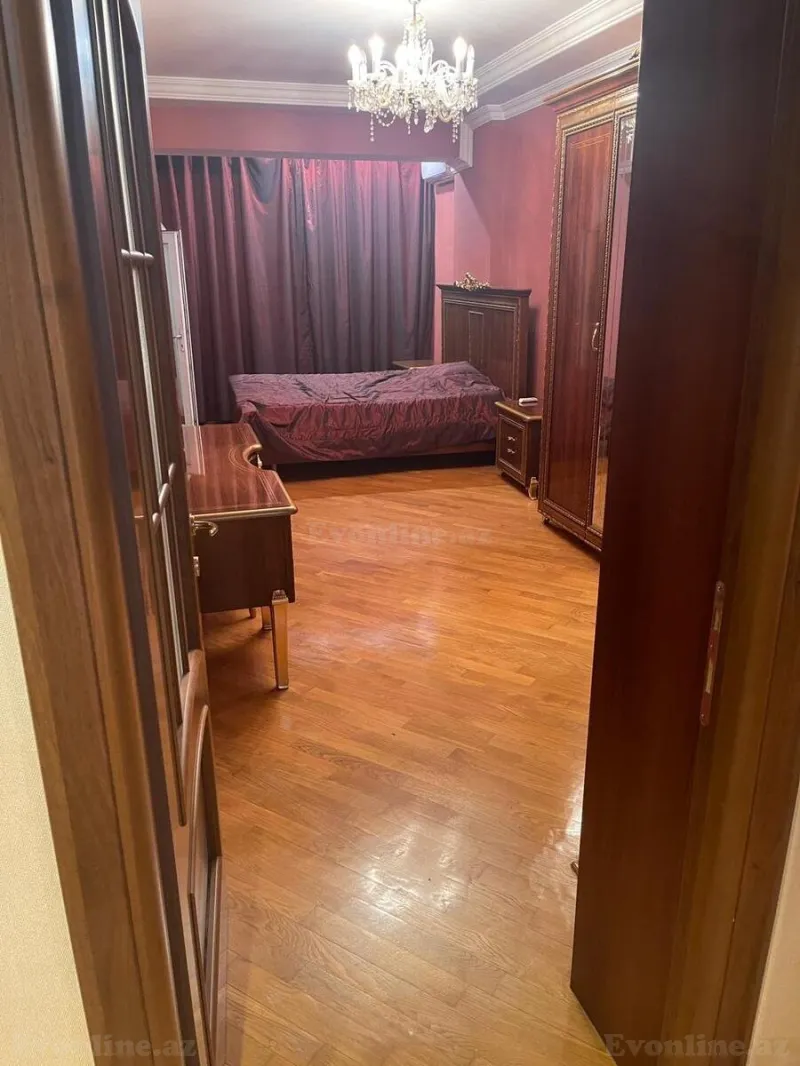 Satılır 3 otaqlı Mənzil Yeni tikili 165 m² 28 May m. - şəkil 5