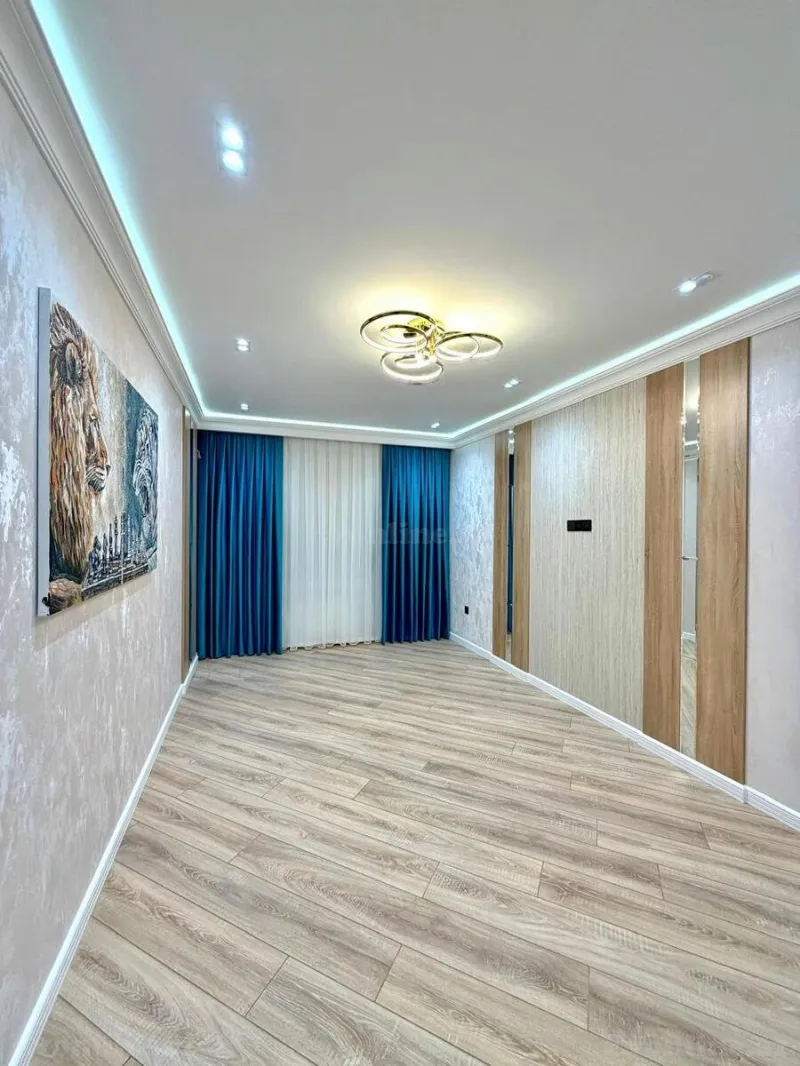 Satılır 3 otaqlı Mənzil Köhnə tikili 65 m² Xalqlar Dostluğu m.