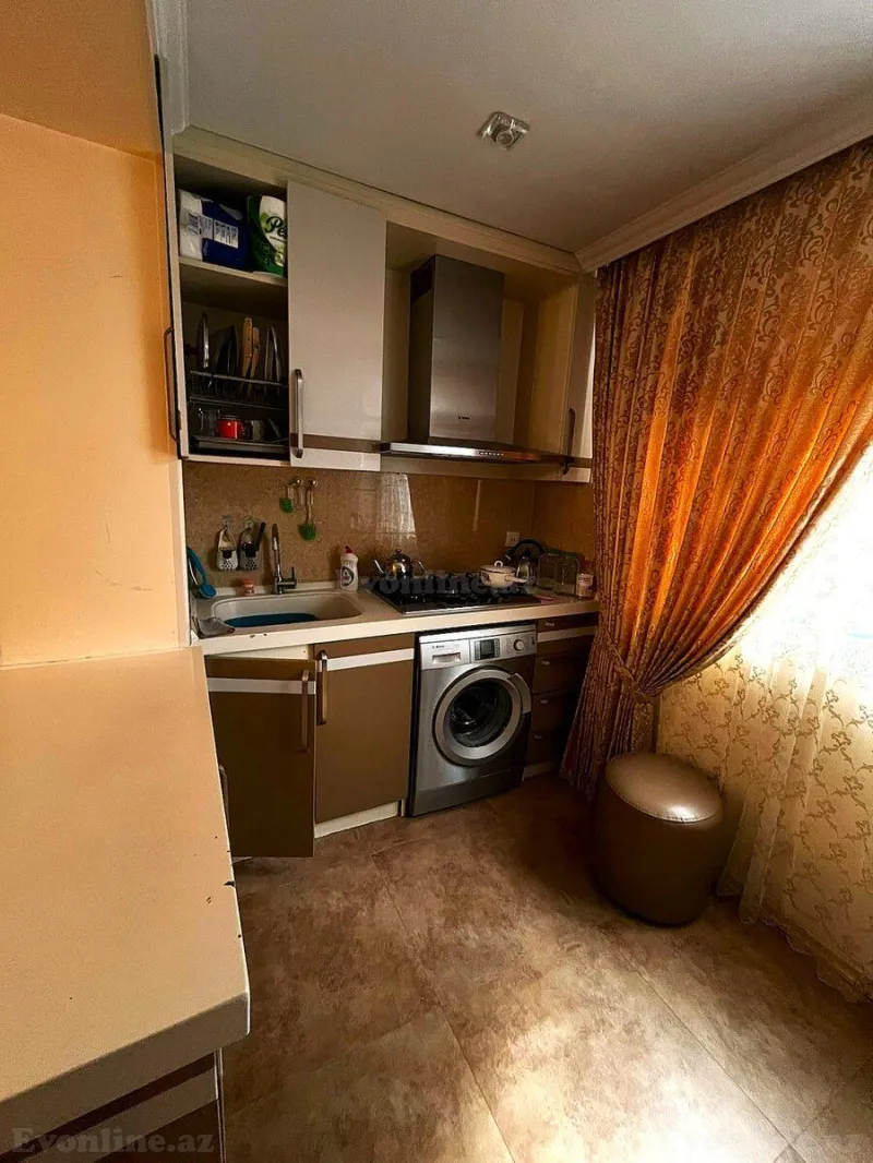 Satılır 3 otaqlı Mənzil Köhnə tikili 60 m² Yasamal r. - şəkil 13