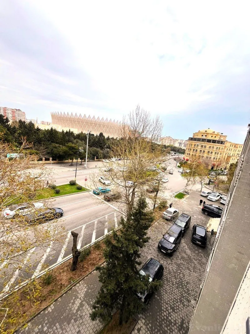 Satılır 3 otaqlı Mənzil Köhnə tikili 60 m² Yasamal r. - şəkil 16