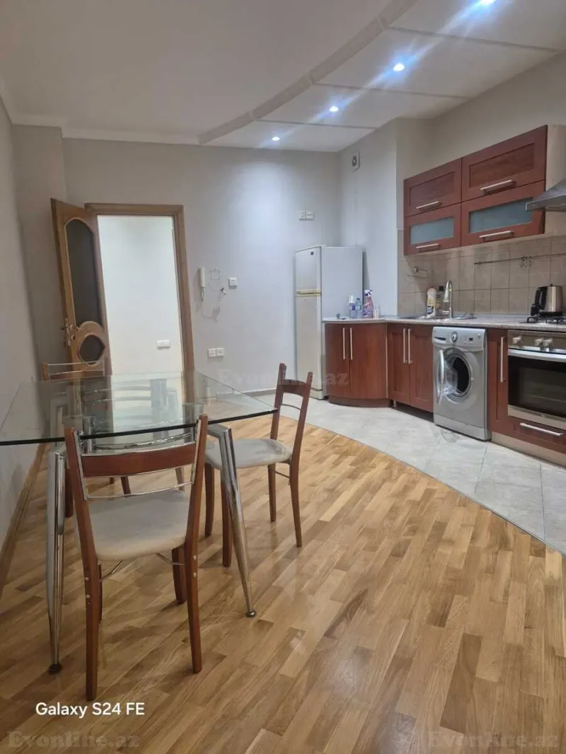 Satılır 3 otaqlı Mənzil Yeni tikili 135 m² Nəsimi r. - şəkil 4