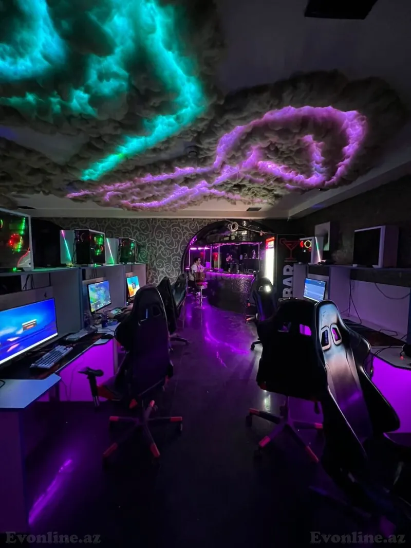 Kirayə verilir Obyekt 102 m² Sahil m.