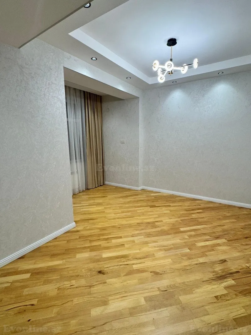 Satılır 4 otaqlı Mənzil Yeni tikili 155 m² 8-ci mikrorayon - şəkil 16