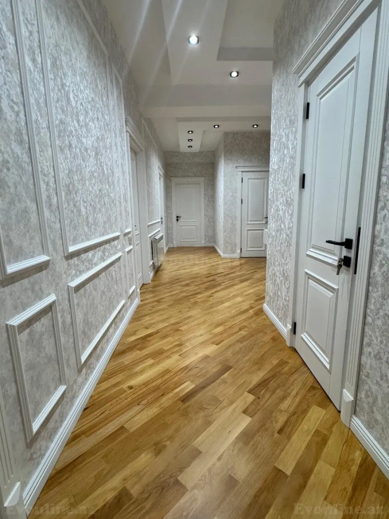 Satılır 4 otaqlı Mənzil Yeni tikili 155 m² 8-ci mikrorayon - şəkil 18