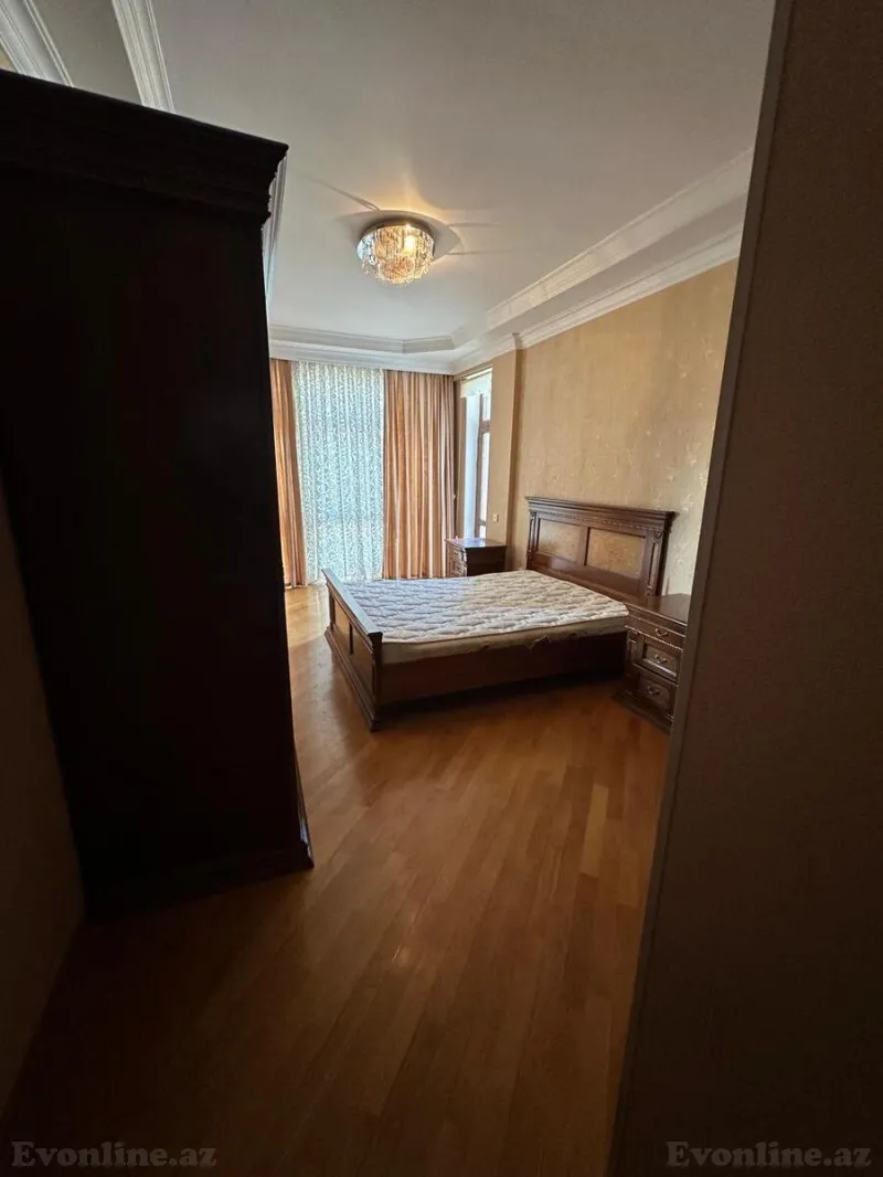 Kirayə verilir 4 otaqlı Mənzil Yeni tikili 150 m² Nəriman Nərimanov m. - şəkil 9