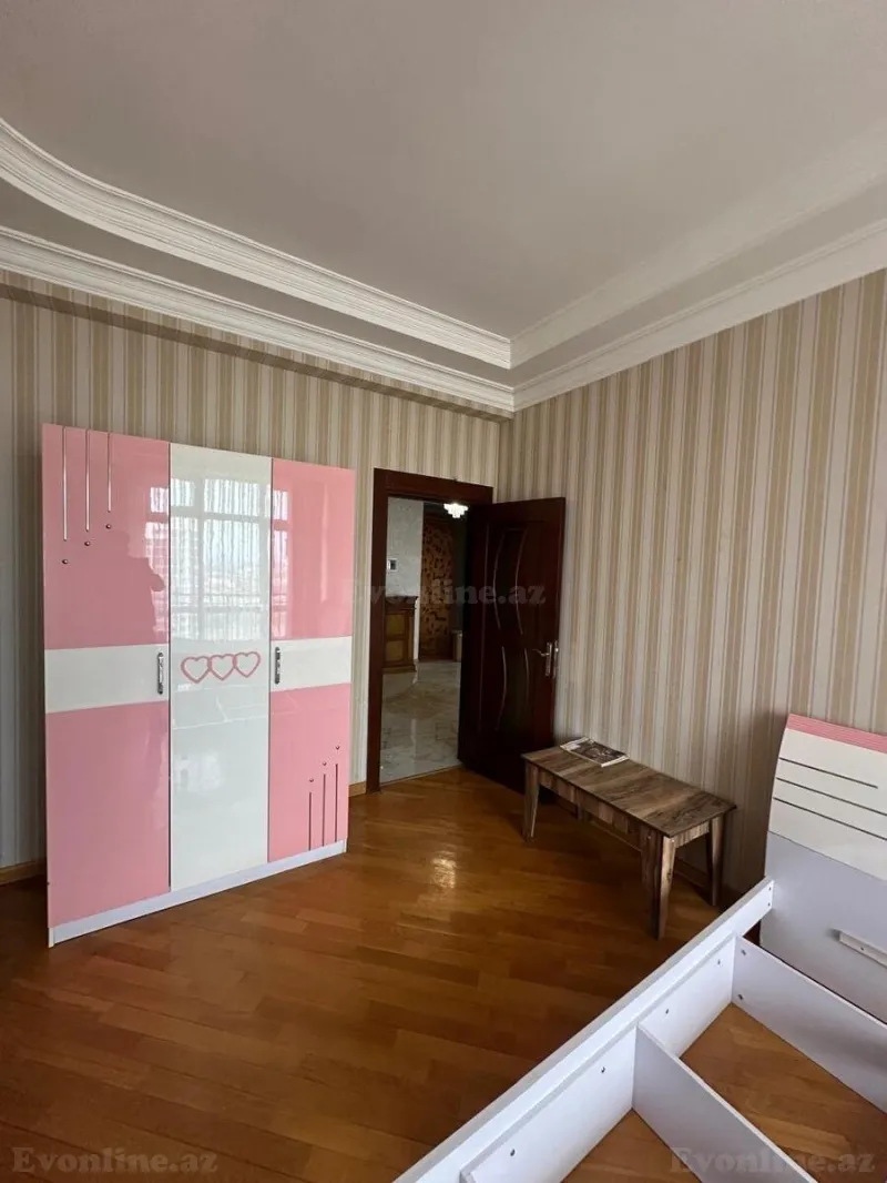 Kirayə verilir 4 otaqlı Mənzil Yeni tikili 150 m² Nəriman Nərimanov m. - şəkil 12