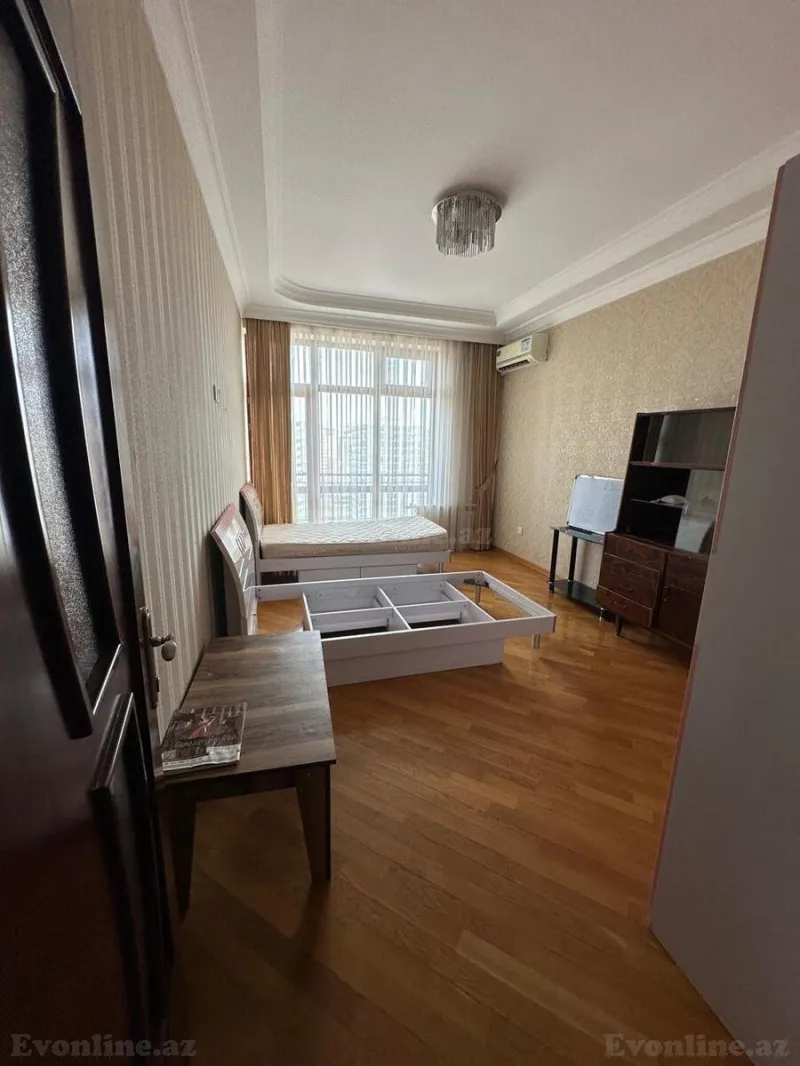 Kirayə verilir 4 otaqlı Mənzil Yeni tikili 150 m² Nəriman Nərimanov m. - şəkil 13