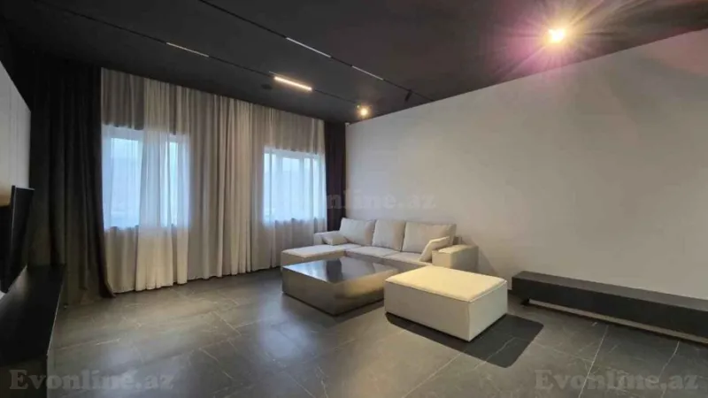 Bakı, Səbail r., Bayılda 3 otaqlı mənzil satılır