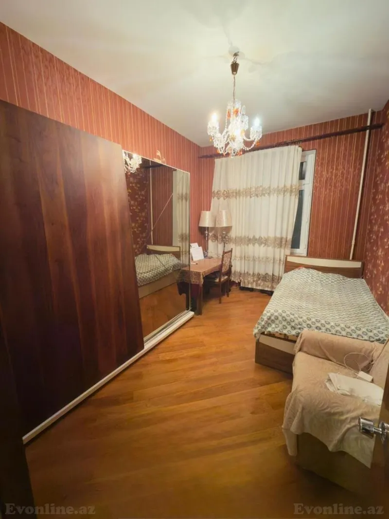 Satılır 3 otaqlı Mənzil Köhnə tikili 90 m² Nəriman Nərimanov m. - şəkil 4