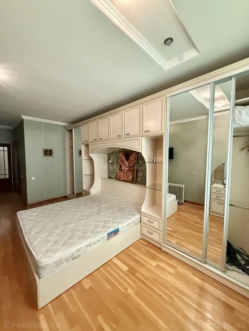 Kirayə verilir 3 otaqlı Mənzil Yeni tikili 130 m² 8-ci mikrorayon - şəkil 7