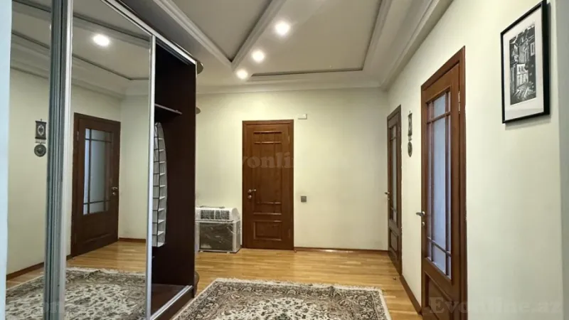 Kirayə verilir 3 otaqlı Mənzil Yeni tikili 130 m² 8-ci mikrorayon - şəkil 10