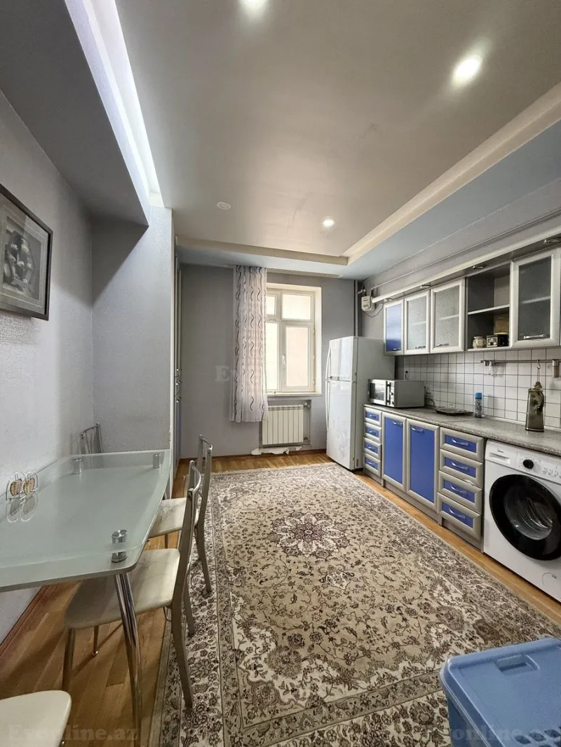 Kirayə verilir 3 otaqlı Mənzil Yeni tikili 130 m² 8-ci mikrorayon - şəkil 13