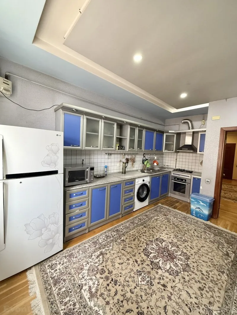 Kirayə verilir 3 otaqlı Mənzil Yeni tikili 130 m² 8-ci mikrorayon - şəkil 14