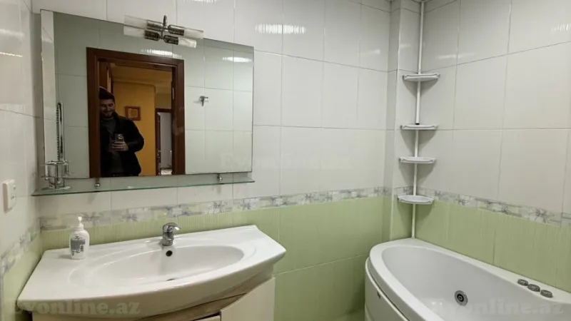 Kirayə verilir 3 otaqlı Mənzil Yeni tikili 130 m² 8-ci mikrorayon - şəkil 17