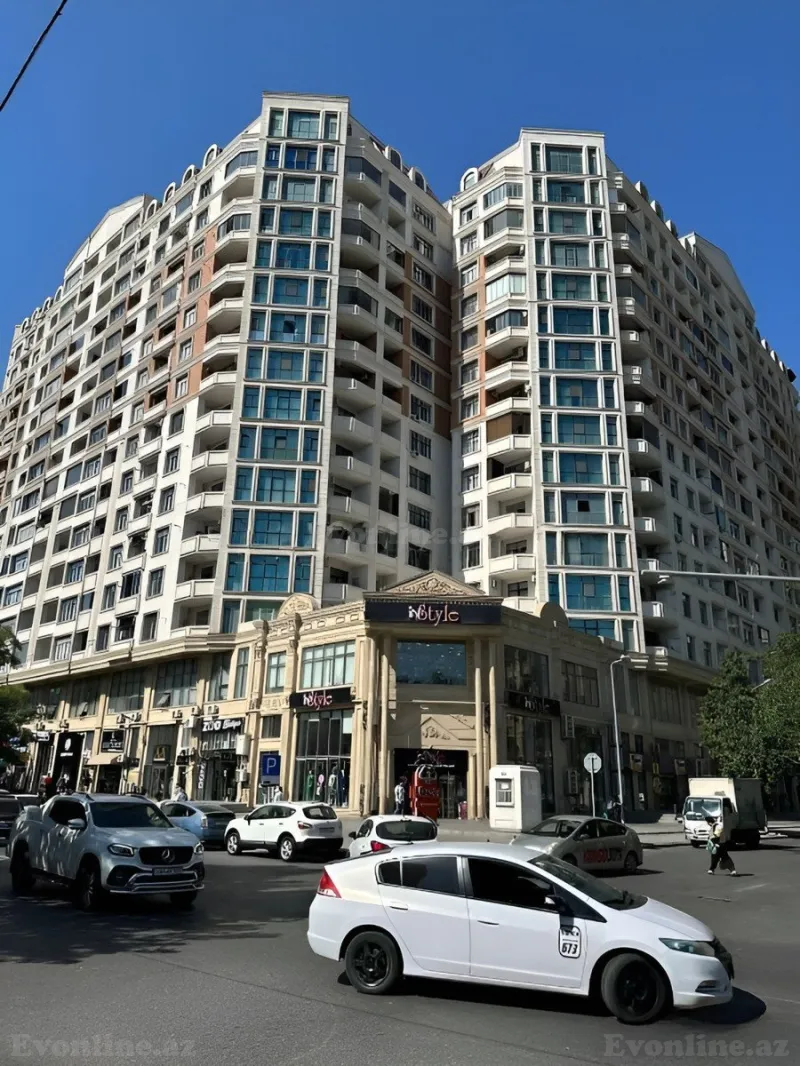 Satılır 3 otaqlı Mənzil Yeni tikili 136.6 m² Nəriman Nərimanov m.
