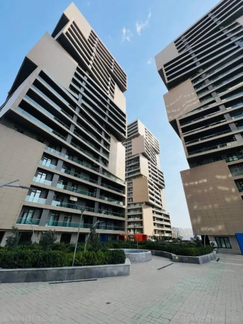 Satılır 2 otaqlı Mənzil Yeni tikili 66 m² 8 Noyabr m.