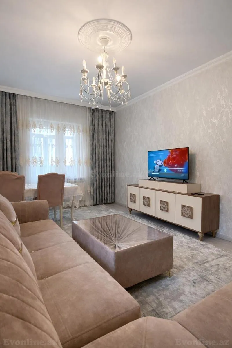 Satılır 3 otaqlı Mənzil Köhnə tikili 70 m² Suraxanı r.
