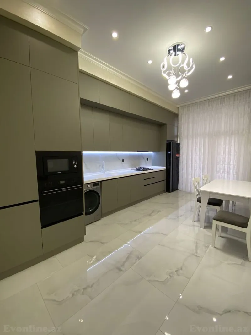 Kirayə verilir 3 otaqlı Mənzil Yeni tikili 125 m² 28 May m. - şəkil 9