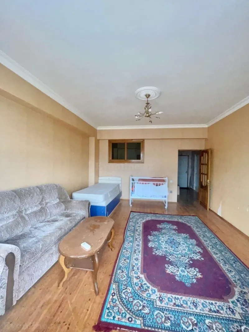 Satılır 2 otaqlı Mənzil Yeni tikili 70 m² Həzi Aslanov m. - şəkil 2