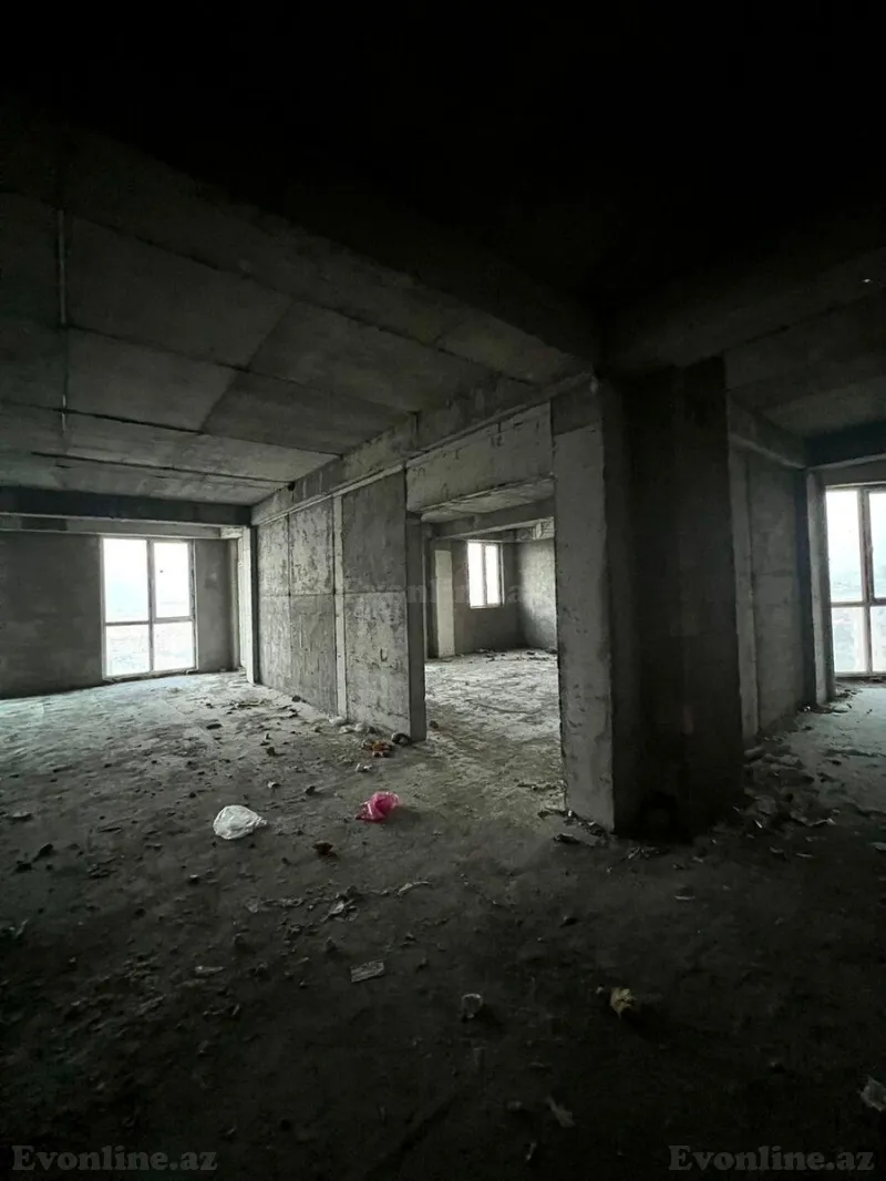 Satılır 4 otaqlı Mənzil Yeni tikili 190 m² 6-cı mikrorayon - şəkil 3