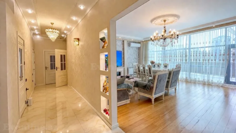 Satılır 3 otaqlı Mənzil Yeni tikili 185 m² 28 May m. - şəkil 15