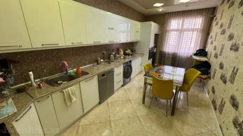 Satılır 3 otaqlı Mənzil Yeni tikili 130 m² Həzi Aslanov m. - şəkil 11