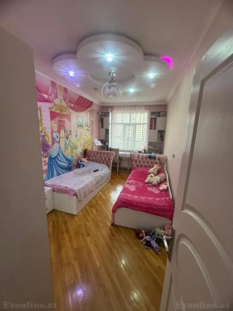 Satılır 3 otaqlı Mənzil Yeni tikili 130 m² Həzi Aslanov m. - şəkil 21