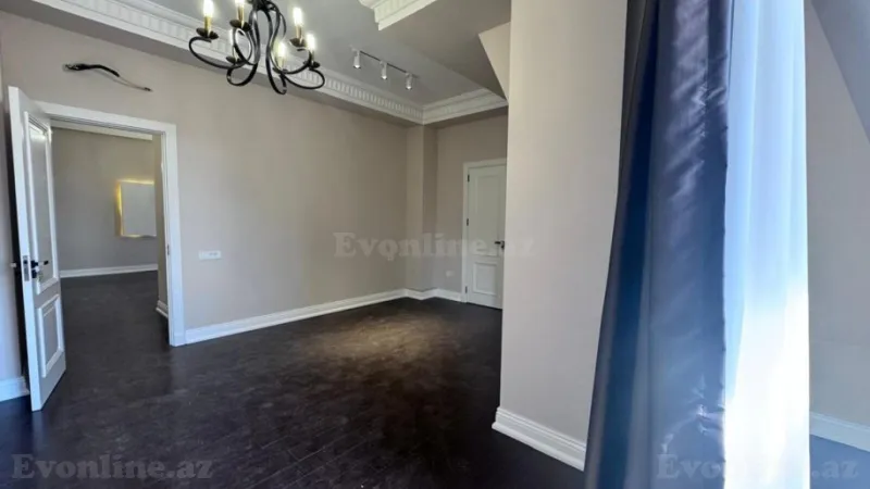 Satılır 2 otaqlı Mənzil Yeni tikili 92 m² 28 May m. - şəkil 7