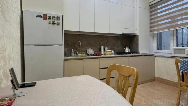 Satılır 3 otaqlı Mənzil Köhnə tikili 85 m² Elmlər Akademiyası m. - şəkil 5