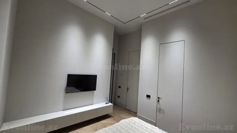 Kirayə verilir 3 otaqlı Mənzil Yeni tikili 110 m² Xətai r. - şəkil 9