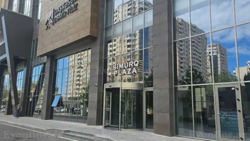 Bakı, Xətai r., Xətai m.da 4 otaqlı ofis kirayə verilir