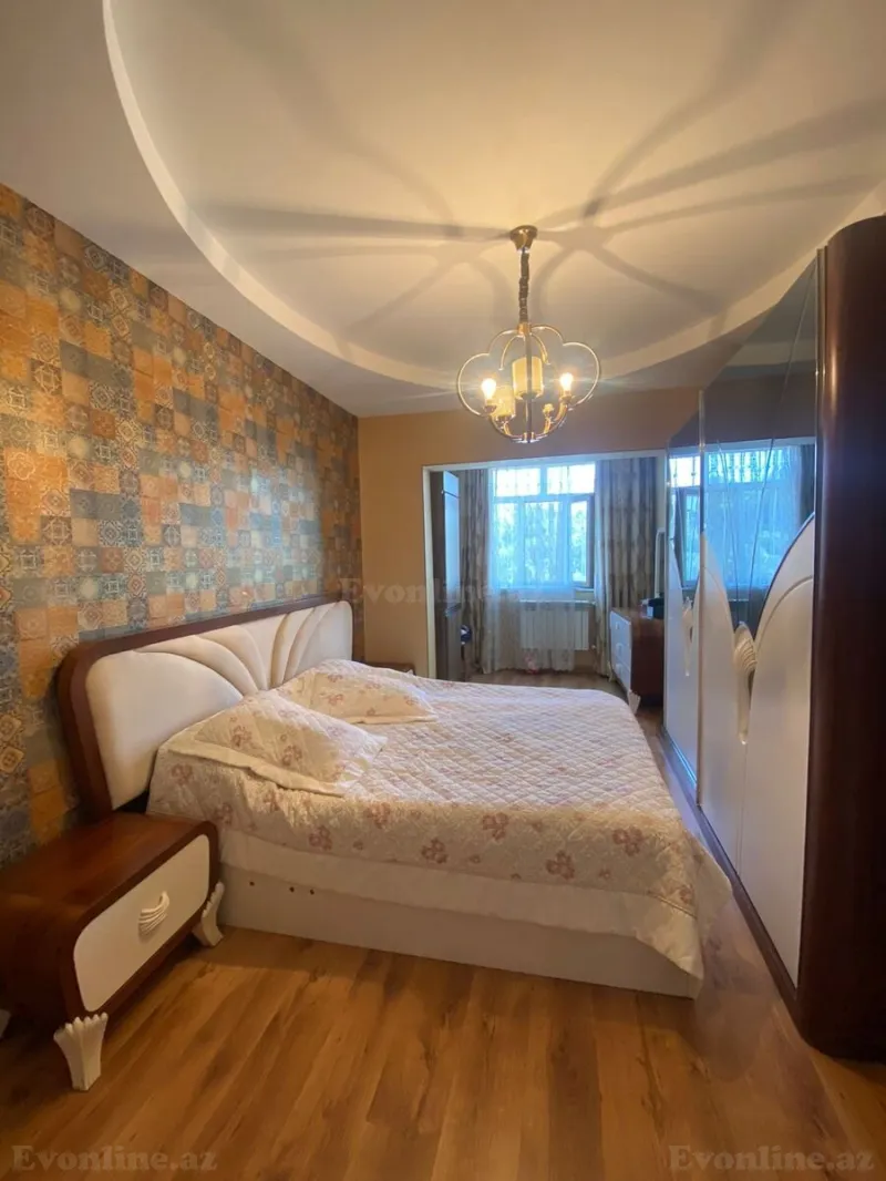 Satılır 3 otaqlı Mənzil Köhnə tikili 70 m² Nəriman Nərimanov m. - şəkil 2