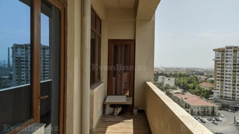 Kirayə verilir 3 otaqlı Mənzil Köhnə tikili 80 m² İnşaatçılar m. - şəkil 4