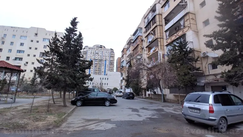 Satılır 3 otaqlı Mənzil Yeni tikili 90 m² Xətai m.