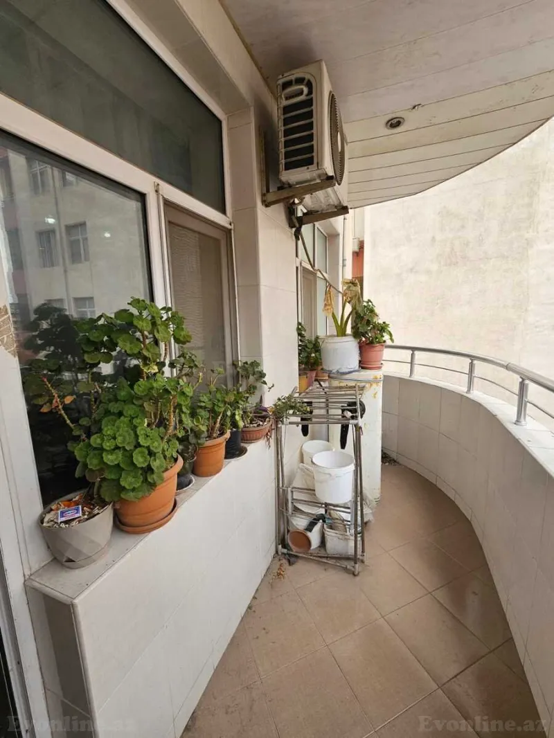 Satılır 3 otaqlı Mənzil Yeni tikili 155 m² Neftçilər m. - şəkil 9