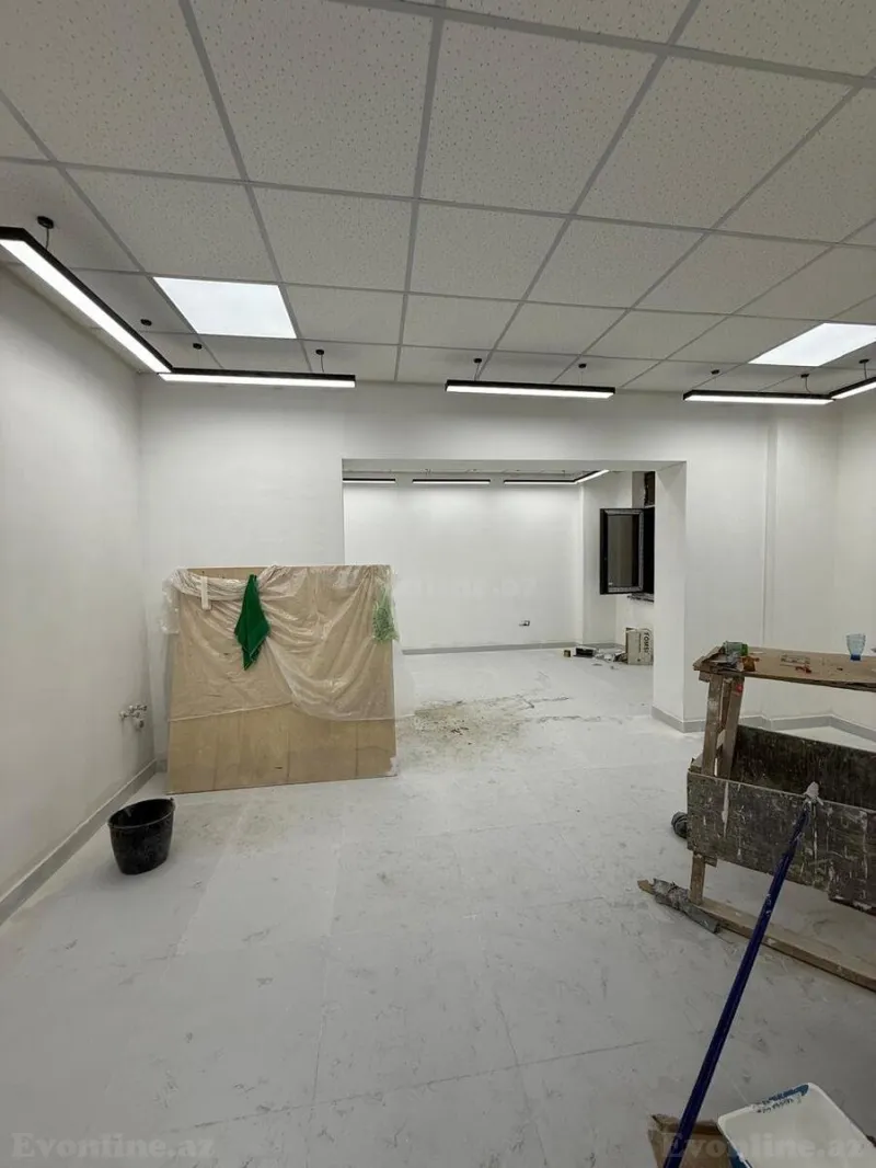 Bakı, Nəsimi r., 28 May m.da 2 otaqlı ofis kirayə verilir