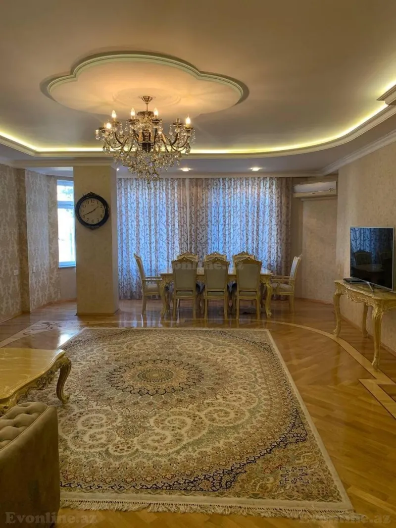Satılır 3 otaqlı Mənzil Yeni tikili 167 m² Nizami m.