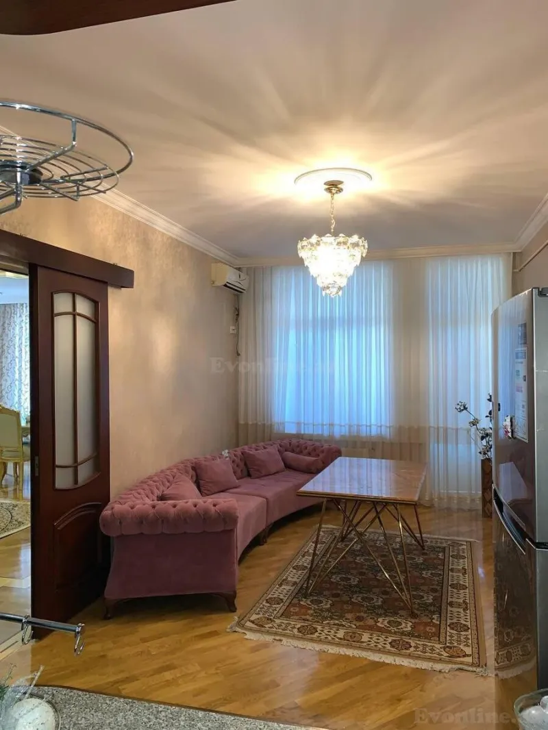 Satılır 3 otaqlı Mənzil Yeni tikili 167 m² Nizami m. - şəkil 3