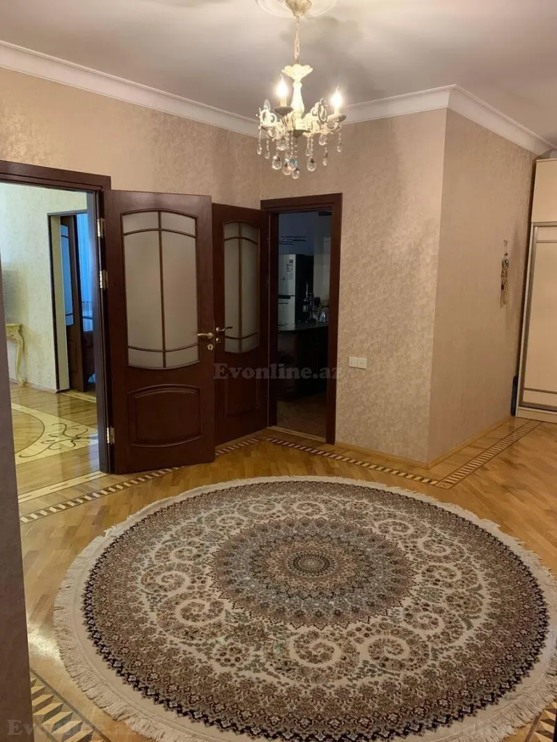 Satılır 3 otaqlı Mənzil Yeni tikili 167 m² Nizami m. - şəkil 4