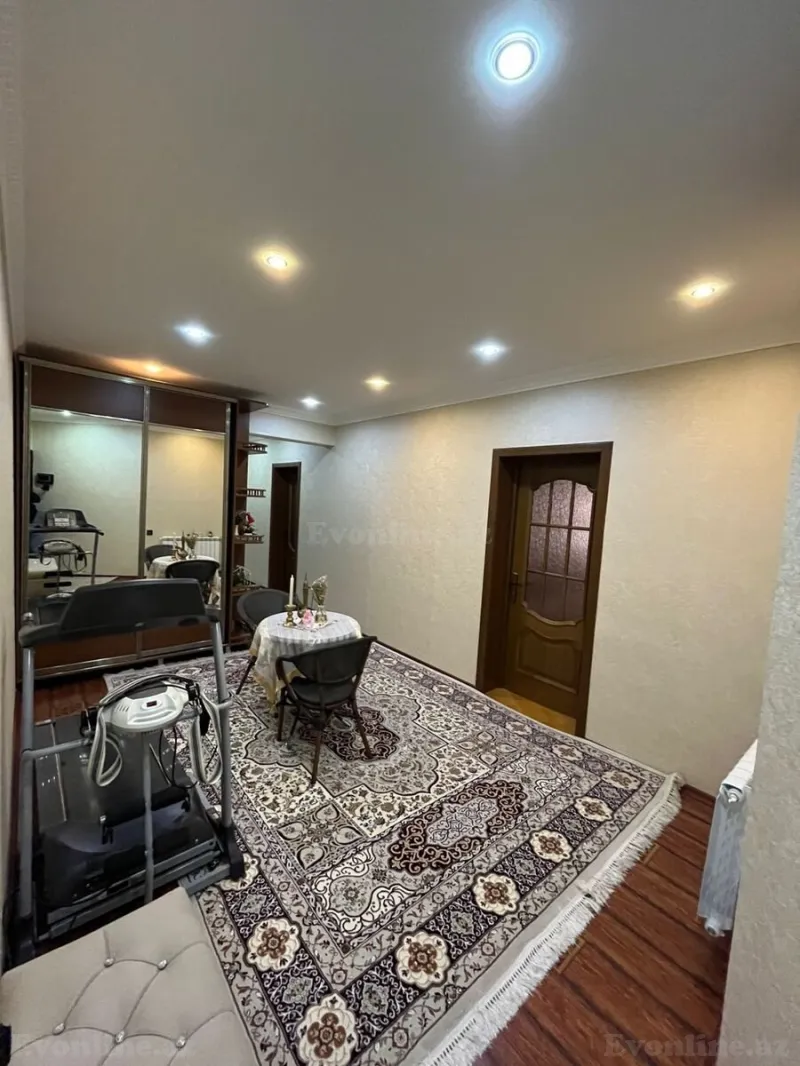 Satılır 4 otaqlı Mənzil Yeni tikili 135 m² 8 Noyabr m. - şəkil 18