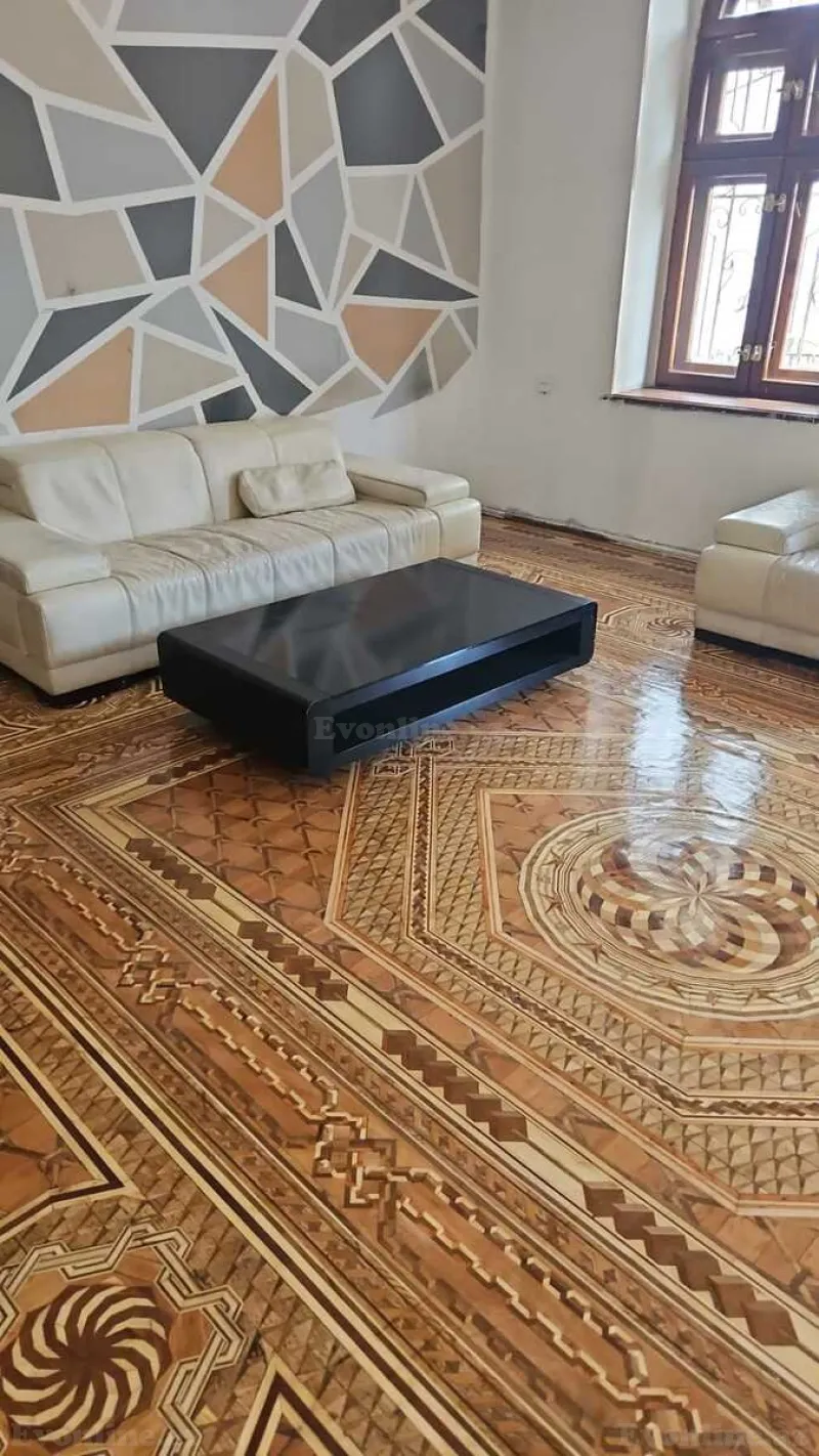 Kirayə verilir Obyekt 180 m² Sahil m.