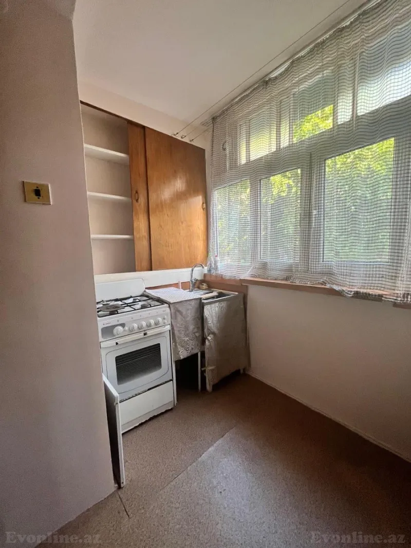 Kirayə verilir 2 otaqlı Mənzil Köhnə tikili 40 m² Elmlər Akademiyası m. - şəkil 5