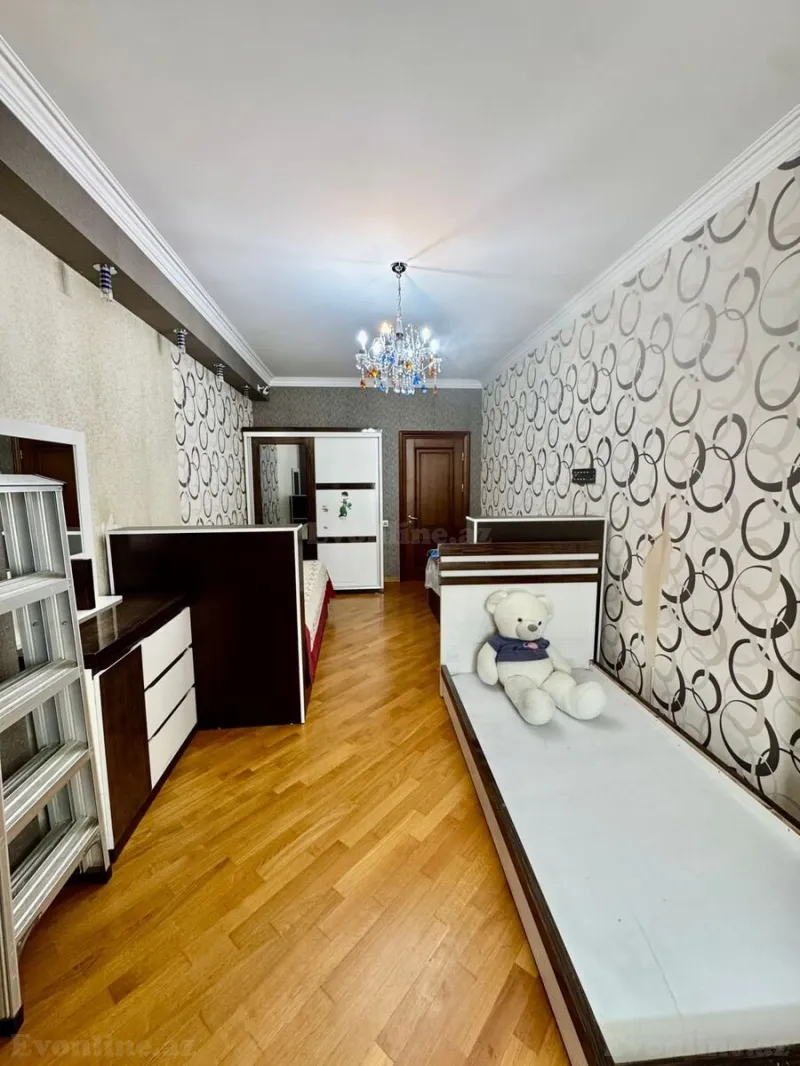 Satılır 4 otaqlı Mənzil Yeni tikili 200 m² Yasamal - şəkil 18