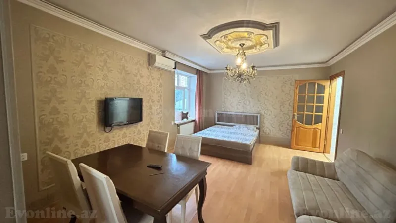 Kirayə verilir 1 otaqlı Mənzil Köhnə tikili 40 m² Neftçilər m. - şəkil 3