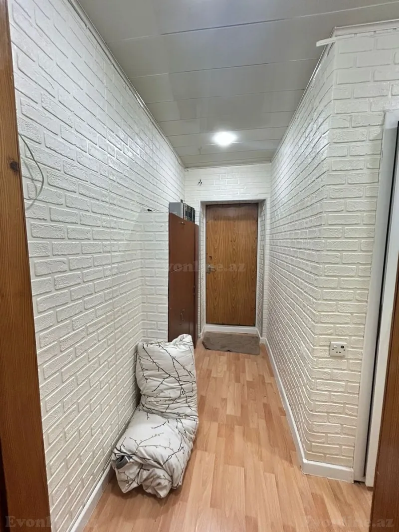 Kirayə verilir 1 otaqlı Mənzil Köhnə tikili 40 m² Neftçilər m. - şəkil 8